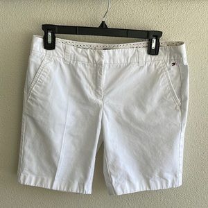 Tommy Hilfiger 7” Walking Shorts